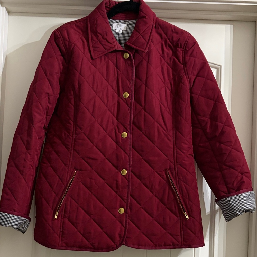 Crown & Ivy Burgundy Quilted Puffer Jacket